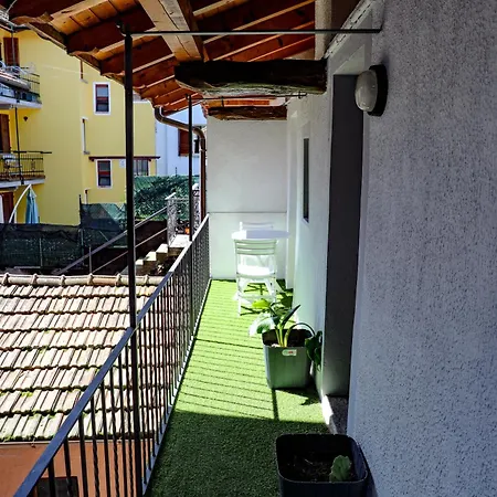 Vittoria House - Tulip And Tulip Apartment