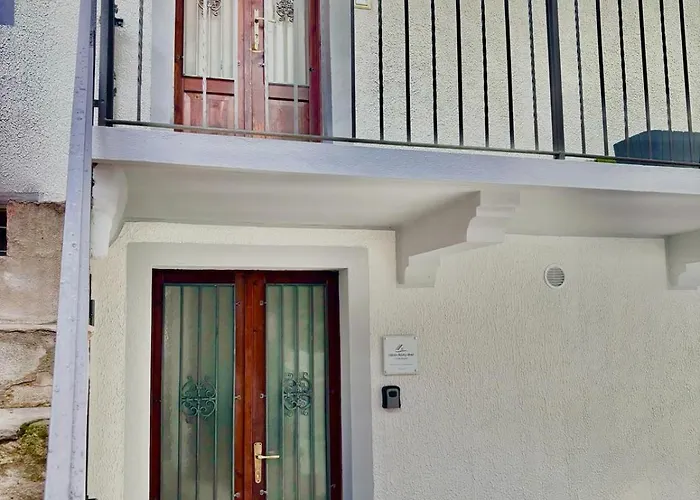 Vittoria House - Tulip And Tulip Stresa