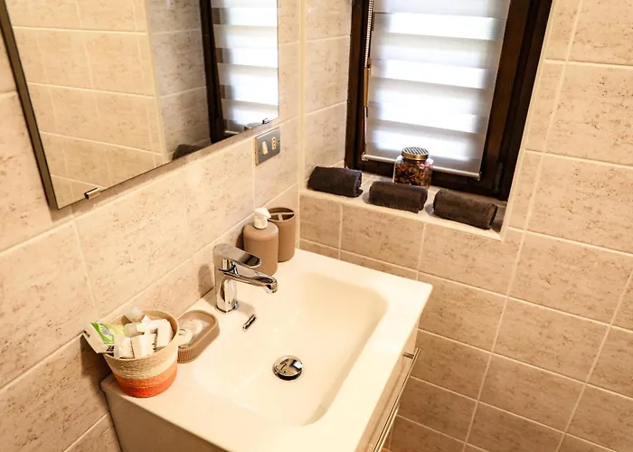 Apartament Vittoria House - Tulip And Tulip Stresa