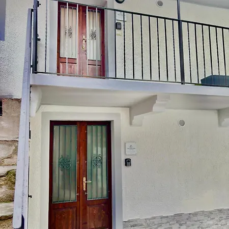 Vittoria House - Tulip And Tulip ستريزا