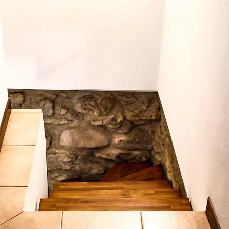 Vittoria House - Tulip And Tulip * ستريزا